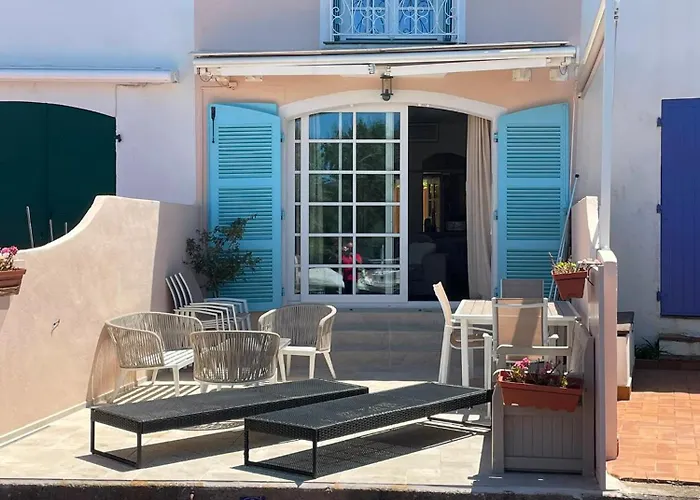 Petite Maison De Pecheur